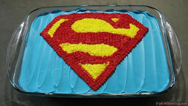 superman_cake_finished_MZP_PakWheels(com).jpg