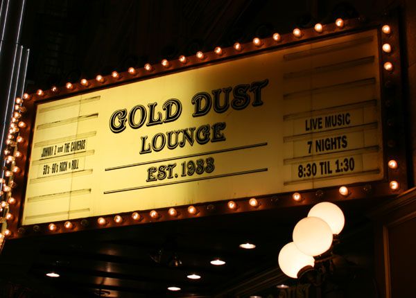 gold_dust_lounge.jpg