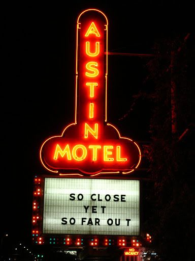Austin+Motel+Sign.jpg