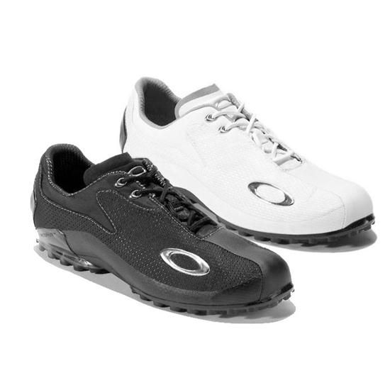 Oakley-Cipher-Golf-Shoes-2012_Default_ALT1_550.jpeg