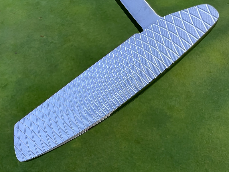 Milling pattern on the Cleveland HB SOFT Milled Putters