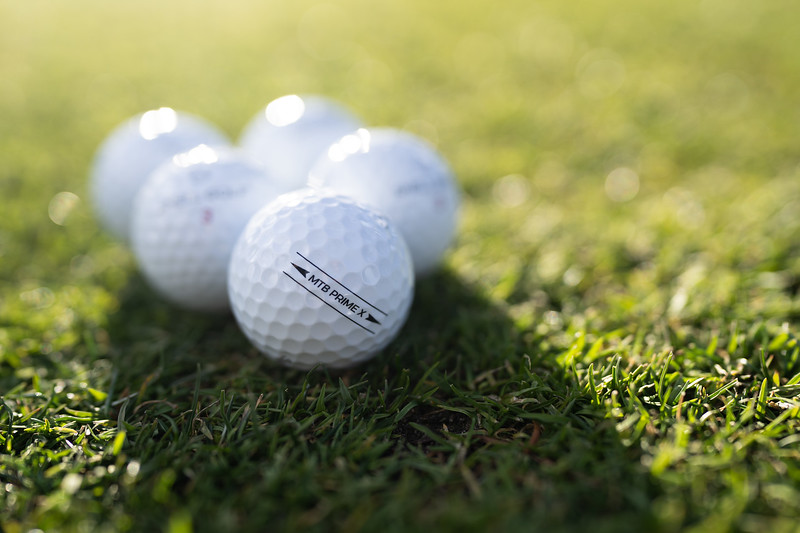 The Snell MTB Prime X golf balls